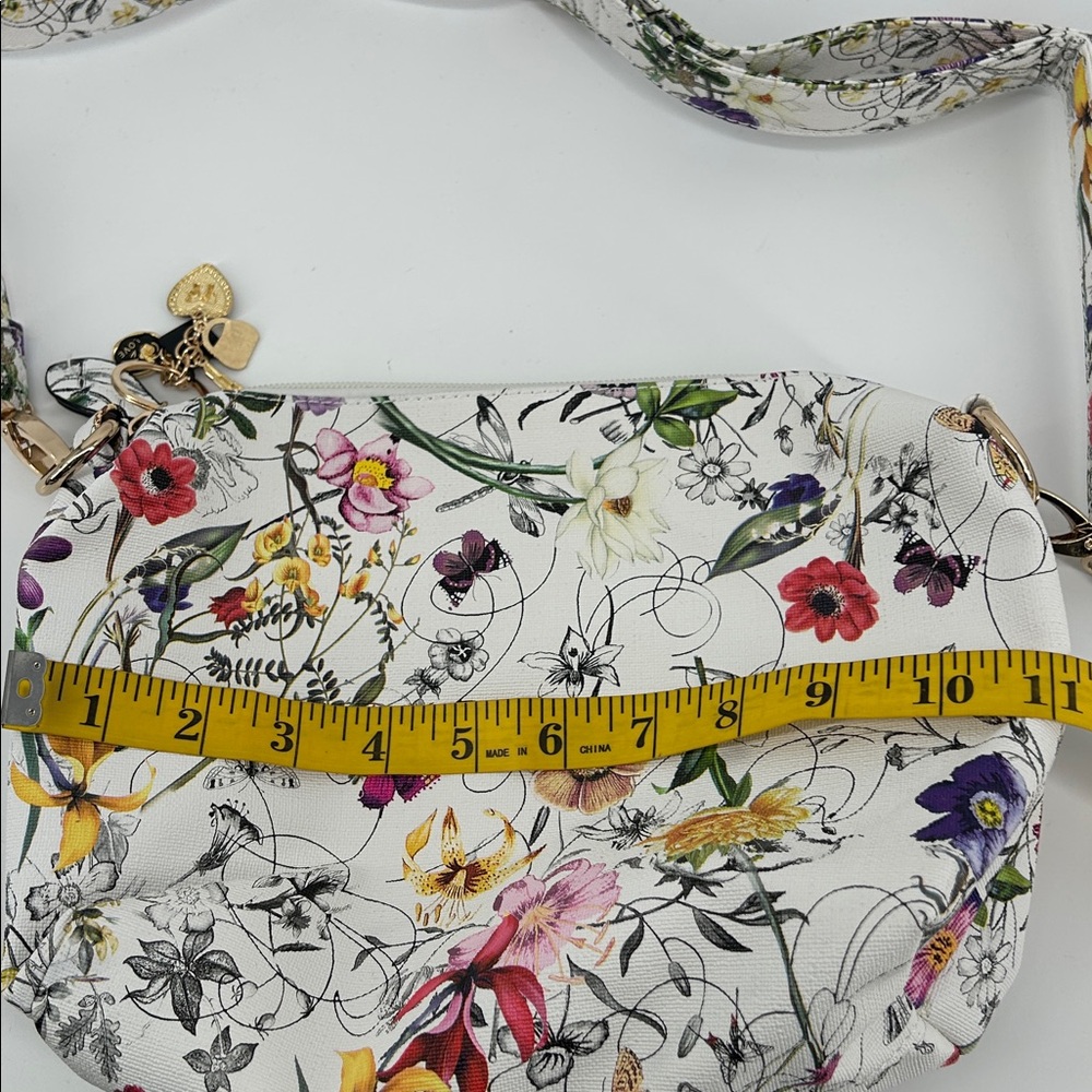 Imoshian Floral Spring Women's Shoulder Bag W Charm Adjustable Strap NWOT - Picture 8 of 9